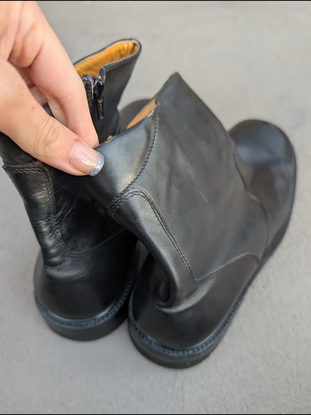 To Boot Black Leather Chukka Boots